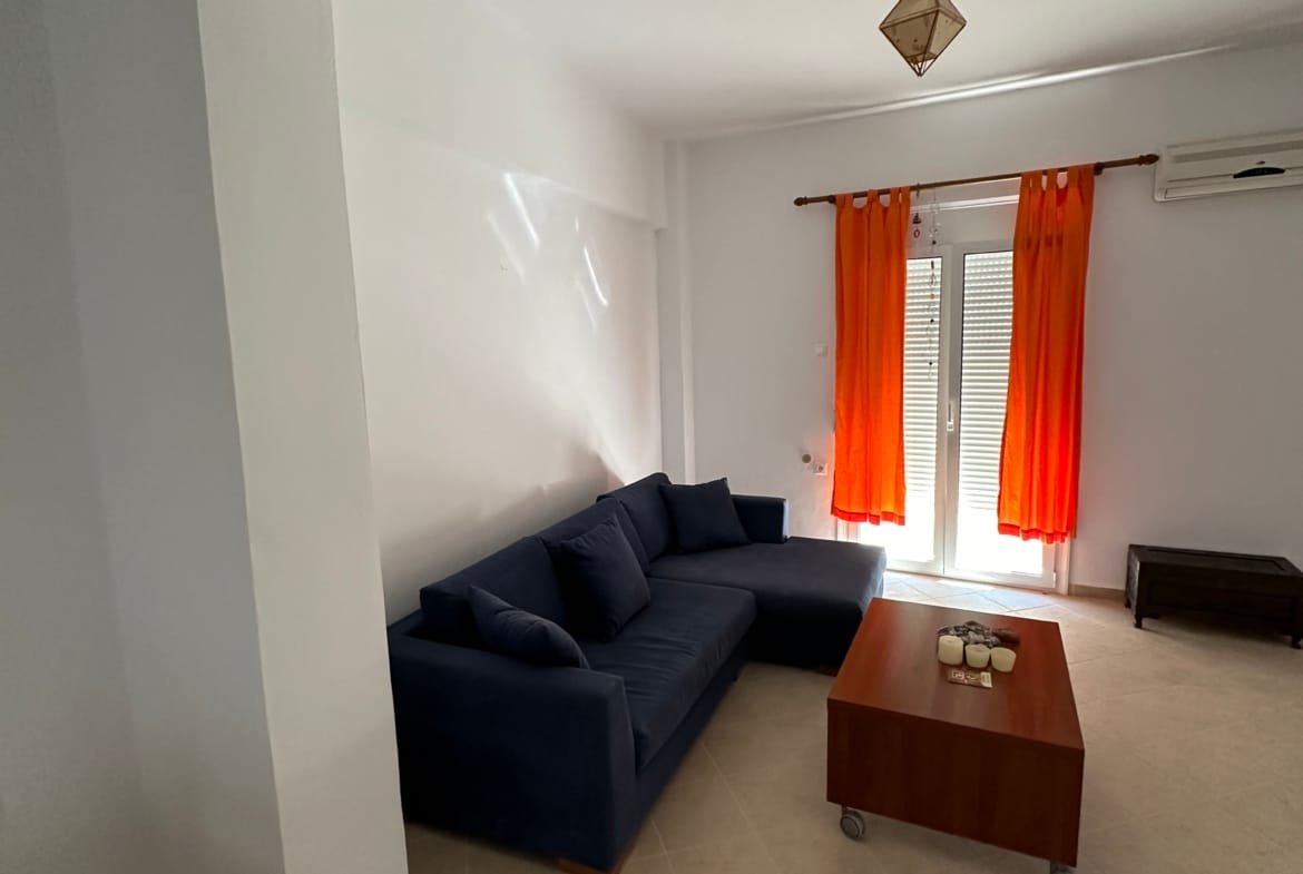 Apartment for sale in Agia Galini.