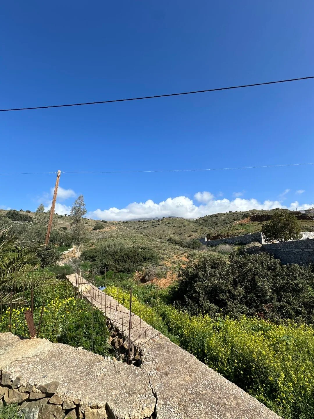 Plot of 9.806 square meters in Agios Pavlos.