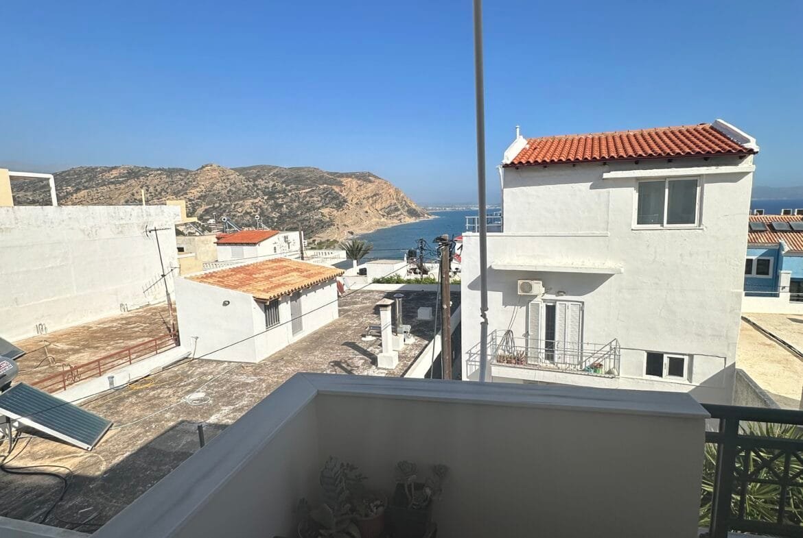 Apartment of 45 sq.m. for rent in Agia Galini.