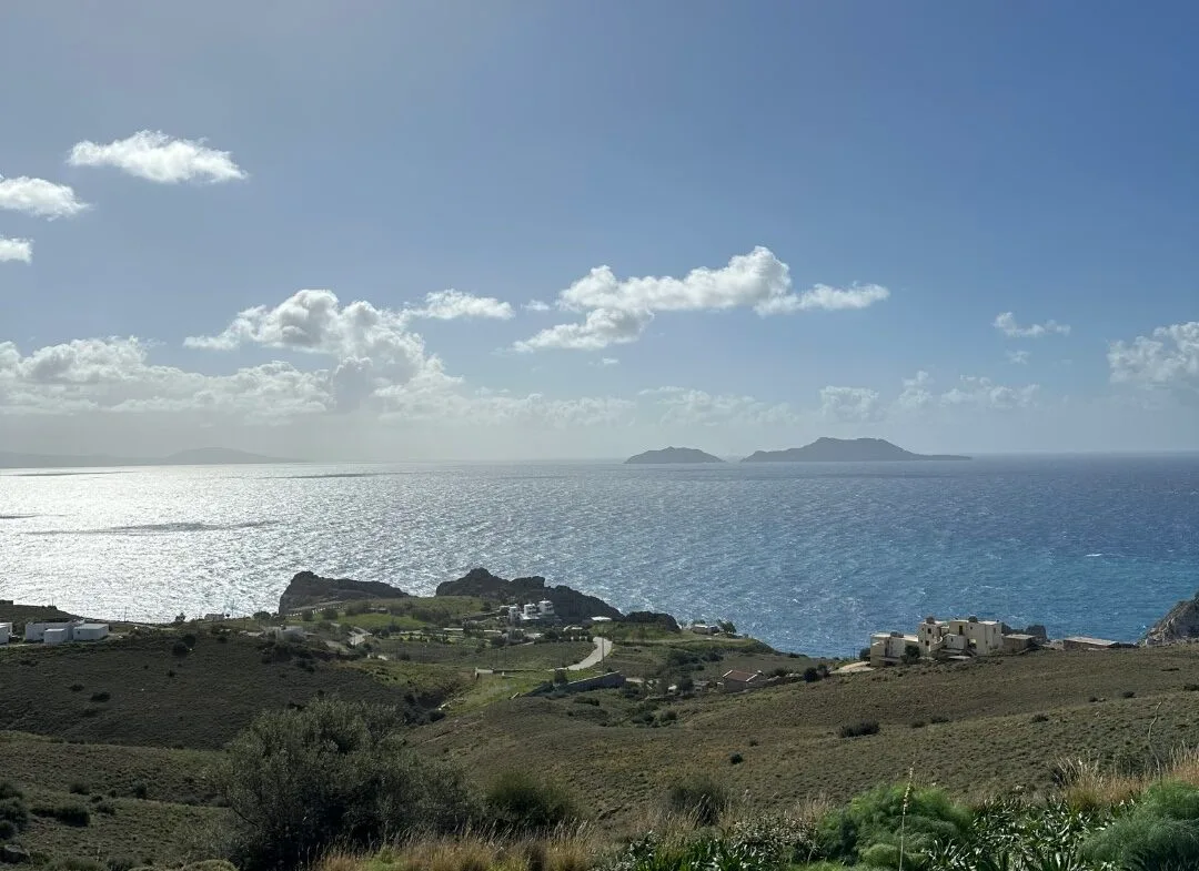 Plot of 9.806 square meters in Agios Pavlos.