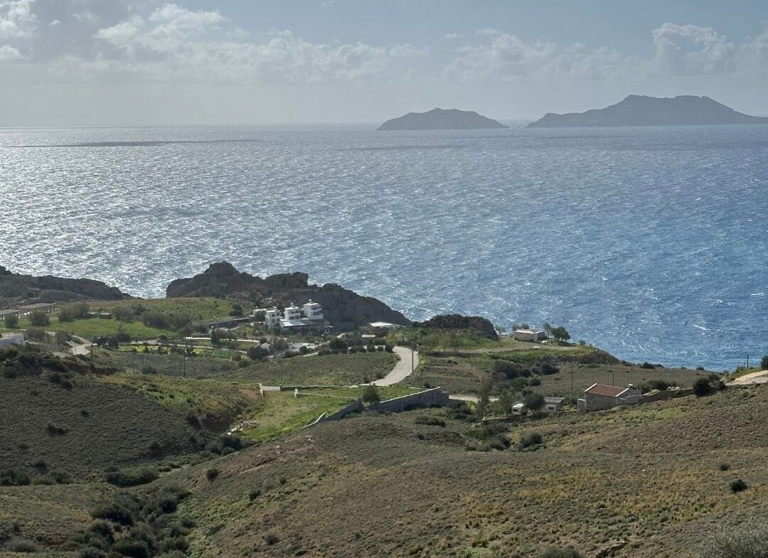 Plot of 9.806 square meters in Agios Pavlos.