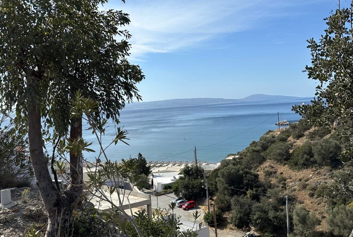 Plot of 760 sqm in Agia Galini.