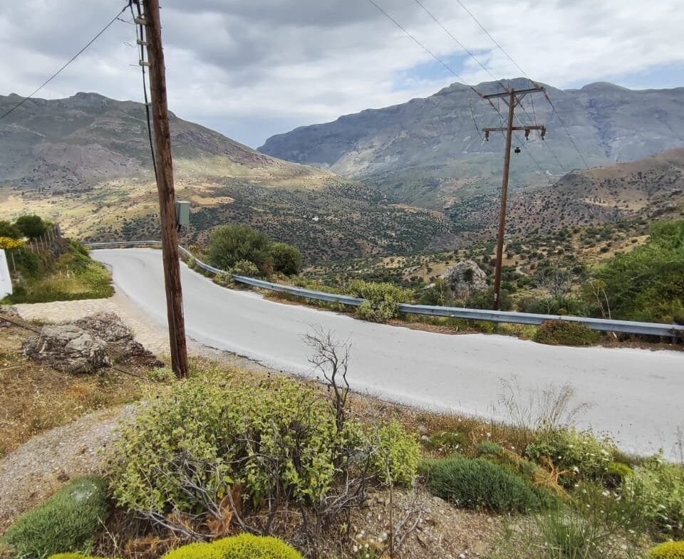 2.376m² plot in Sactouria area.